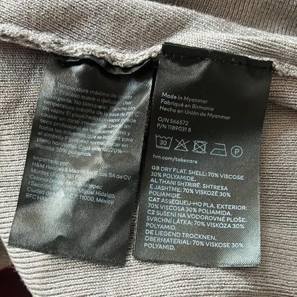 Gray low neck sweater - Picture 7 of 11